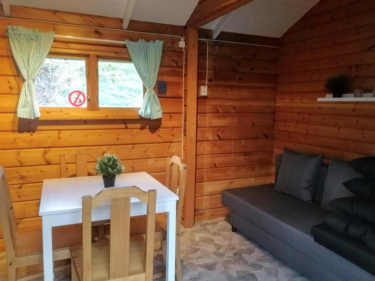 Yxningens Holiday Homes, Cottages And Camping Gusum Екстериор снимка