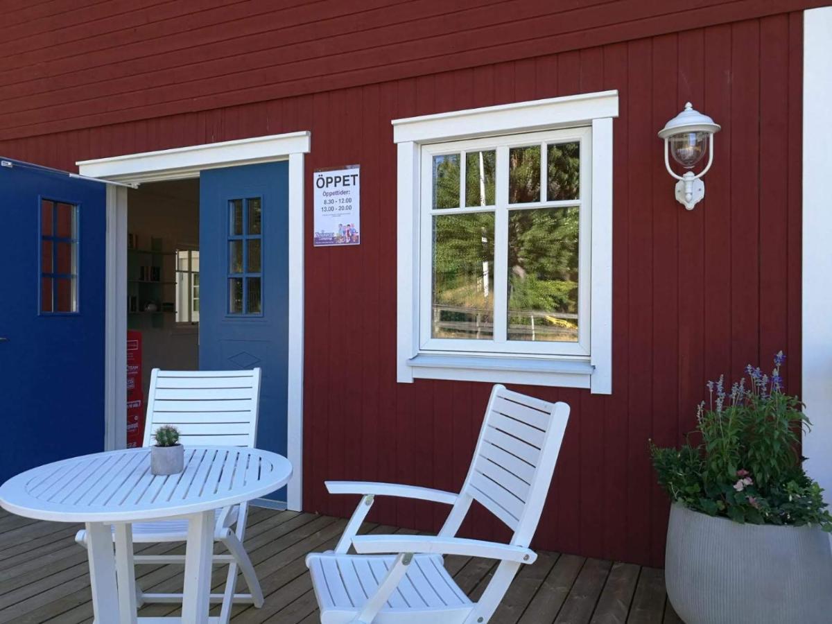 Yxningens Holiday Homes, Cottages And Camping Gusum Екстериор снимка