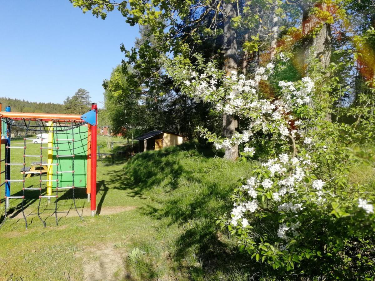 Yxningens Holiday Homes, Cottages And Camping Gusum Екстериор снимка